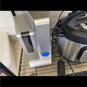 Aquatru Water Purifier with Blue Button